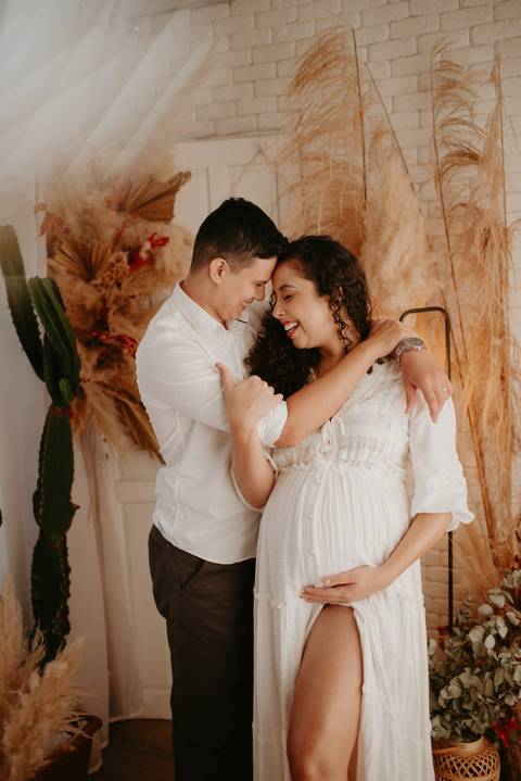 ensaio de gestante; fotos de gravida estudio ; estudio de fotos em campo grande; fotos fran duailibi; fotografa campo grande; fotografo de gestante; ensaio gravida; ensaio criativo gestante; fotos de gravida;'