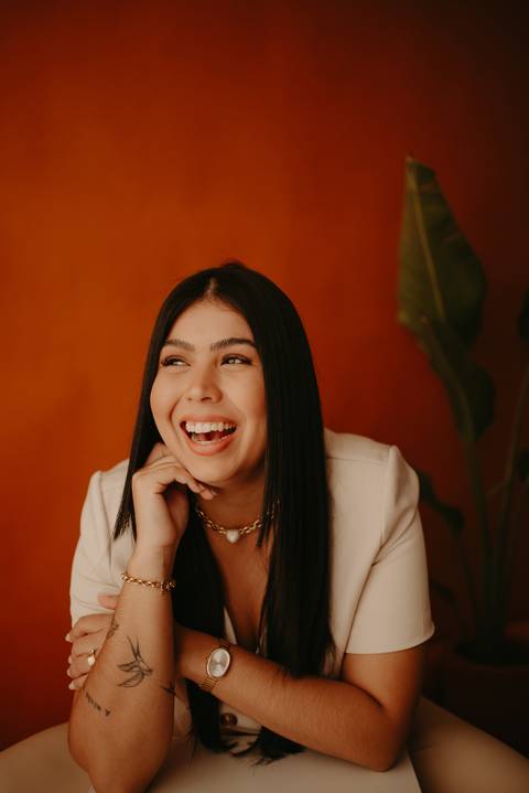 ensaio de marca; ensaio branding, brand session; ensaio de marca pessoa; fotografa em campo grande; ensaio empreendedora; ensaio de marca ; fotos profissionais; fotos profissionais em campo grande; fotos secretaria, ensaio profissional, fotos advogada, '