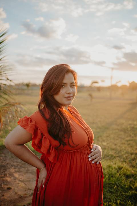 ensaio de gestante; fotos de gravida estudio ; estudio de fotos em campo grande; fotos fran duailibi; fotografa campo grande; fotografo de gestante; ensaio gravida; ensaio criativo gestante; fotos de gravida;'