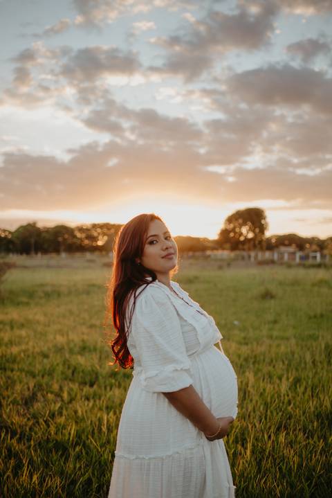 ensaio de gestante; fotos de gravida estudio ; estudio de fotos em campo grande; fotos fran duailibi; fotografa campo grande; fotografo de gestante; ensaio gravida; ensaio criativo gestante; fotos de gravida;'