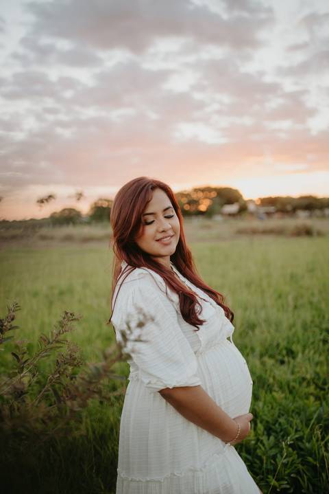 ensaio de gestante; fotos de gravida estudio ; estudio de fotos em campo grande; fotos fran duailibi; fotografa campo grande; fotografo de gestante; ensaio gravida; ensaio criativo gestante; fotos de gravida;'