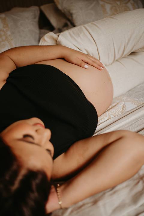 ensaio de gestante; fotos de gravida estudio ; estudio de fotos em campo grande; fotos fran duailibi; fotografa campo grande; fotografo de gestante; ensaio gravida; ensaio criativo gestante; fotos de gravida;'