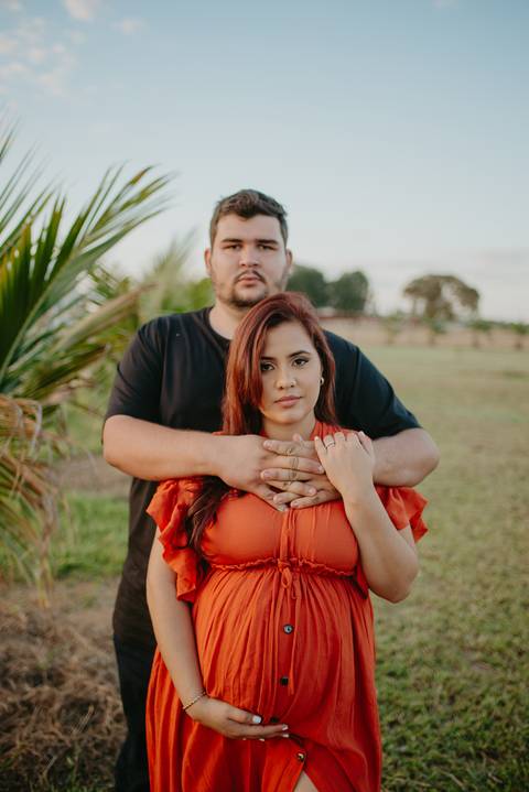 ensaio de gestante; fotos de gravida estudio ; estudio de fotos em campo grande; fotos fran duailibi; fotografa campo grande; fotografo de gestante; ensaio gravida; ensaio criativo gestante; fotos de gravida;'