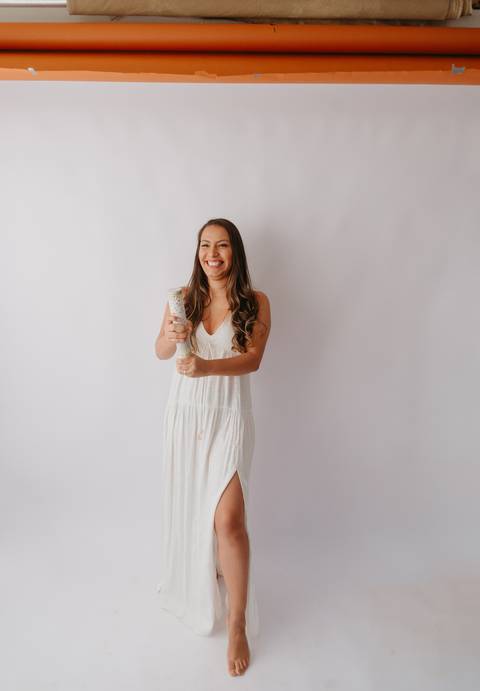 ensaio feminino em campo grande, ensaio aniversario, 30 anos, ensaio criativo; fotos mulher; franciele duailibi; fotografo em campo grande; ensaio estudio aniversario; fotos aniversario adulto'