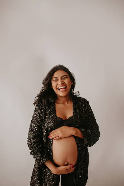 ensaio de gestante; fotos de gravida estudio ; estudio de fotos em campo grande; fotos fran duailibi; fotografa campo grande; fotografo de gestante; ensaio gravida; ensaio criativo gestante; fotos de gravida;'