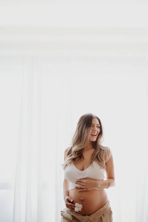 ensaio de gestante; fotos de gravida estudio ; estudio de fotos em campo grande; fotos fran duailibi; fotografa campo grande; fotografo de gestante; ensaio gravida; ensaio criativo gestante; fotos de gravida;'