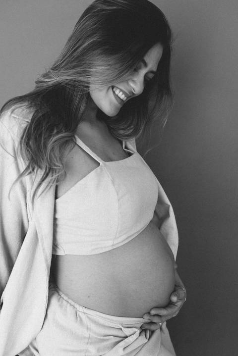 ensaio de gestante; fotos de gravida estudio ; estudio de fotos em campo grande; fotos fran duailibi; fotografa campo grande; fotografo de gestante; ensaio gravida; ensaio criativo gestante; fotos de gravida;'