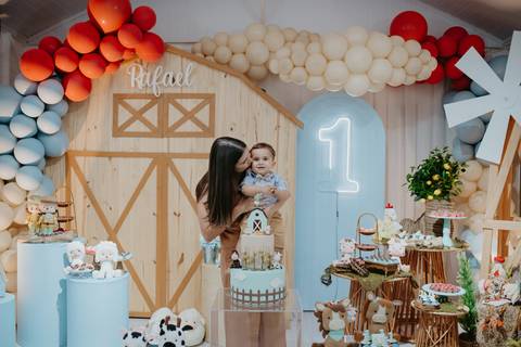 franciele duailibi fotografia; fotografia de festa infantil; festa infantil campo grande; campo grande; fotografia; decoração clean ; buffet infantil campo grande; fotografa de criança; fotos de aniversario; buffet infantil,'