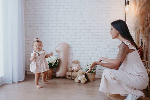 franciele duailibi fotografia; fotografia de família ; fotos de família ; ensaio de bebe ; ensaio 1 ano; ensaio bebe em campo grande; ensaio de bebe; fotografa em campo grande; ensaio estudio 1 ano; campo grande; fotografo de criança'