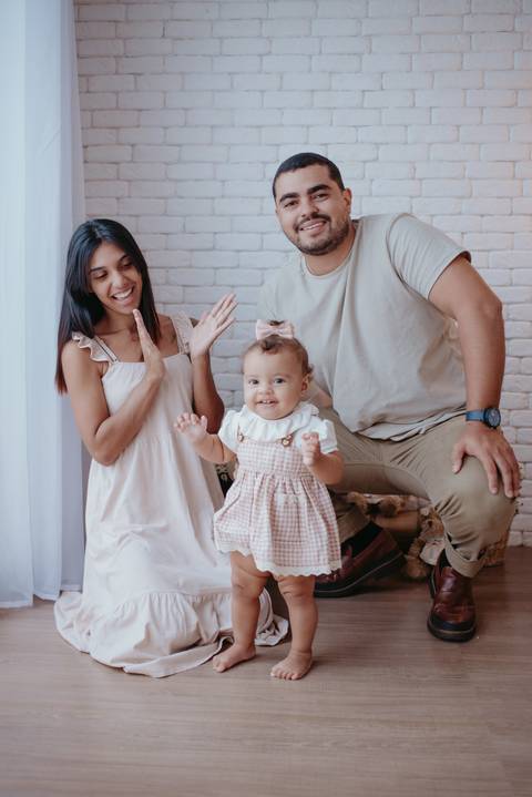 franciele duailibi fotografia; fotografia de família ; fotos de família ; ensaio de bebe ; ensaio 1 ano; ensaio bebe em campo grande; ensaio de bebe; fotografa em campo grande; ensaio estudio 1 ano; campo grande; fotografo de criança'