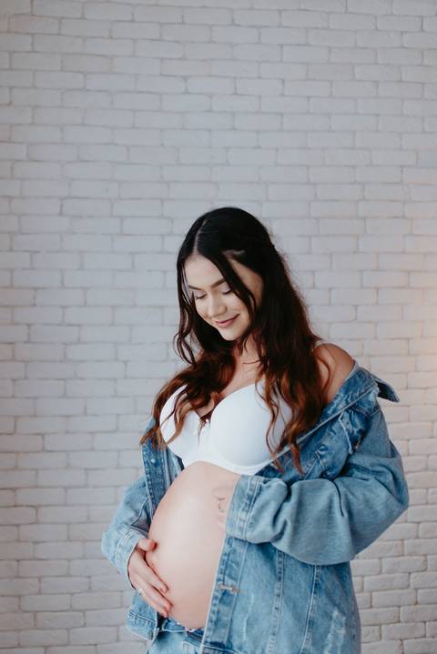 ensaio de gestante; fotos de gravida estudio ; estudio de fotos em campo grande; fotos fran duailibi; fotografa campo grande; fotografo de gestante; ensaio gravida; ensaio criativo gestante; fotos de gravida;'