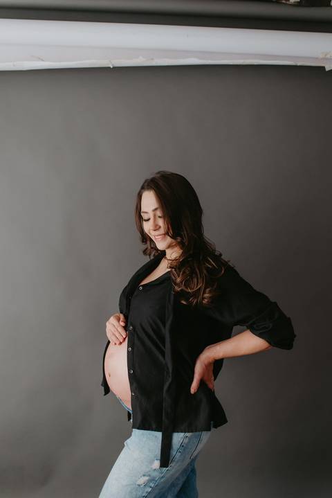 ensaio de gestante; fotos de gravida estudio ; estudio de fotos em campo grande; fotos fran duailibi; fotografa campo grande; fotografo de gestante; ensaio gravida; ensaio criativo gestante; fotos de gravida;'