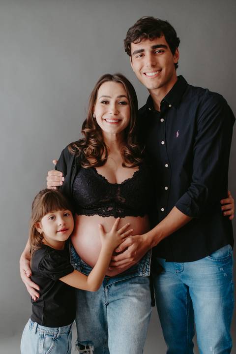 ensaio de gestante; fotos de gravida estudio ; estudio de fotos em campo grande; fotos fran duailibi; fotografa campo grande; fotografo de gestante; ensaio gravida; ensaio criativo gestante; fotos de gravida;'