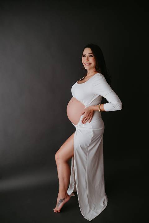 ensaio de gestante; fotos de gravida estudio ; estudio de fotos em campo grande; fotos fran duailibi; fotografa campo grande; fotografo de gestante; ensaio gravida; ensaio criativo gestante; fotos de gravida;'