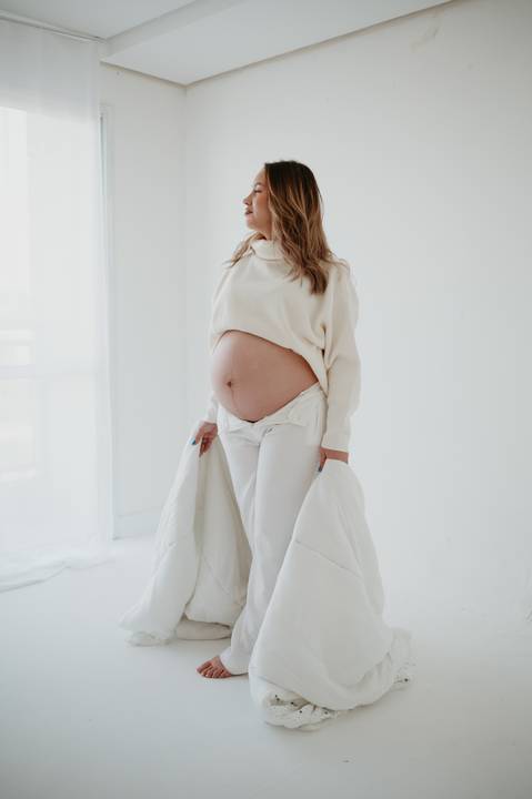 ensaio de gestante; fotos de gravida estudio ; estudio de fotos em campo grande; fotos fran duailibi; fotografa campo grande; fotografo de gestante; ensaio gravida; ensaio criativo gestante; fotos de gravida;'