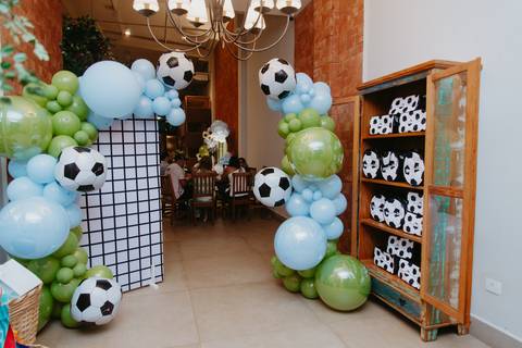 franciele duailibi fotografia; fotografia de festa infantil campo grande; fotografo em campo grande;

fotografo cg; decoração festa futebol; festa infantil campo grande; fotos de aniversario infantil; buffet infantil gallize aventura'