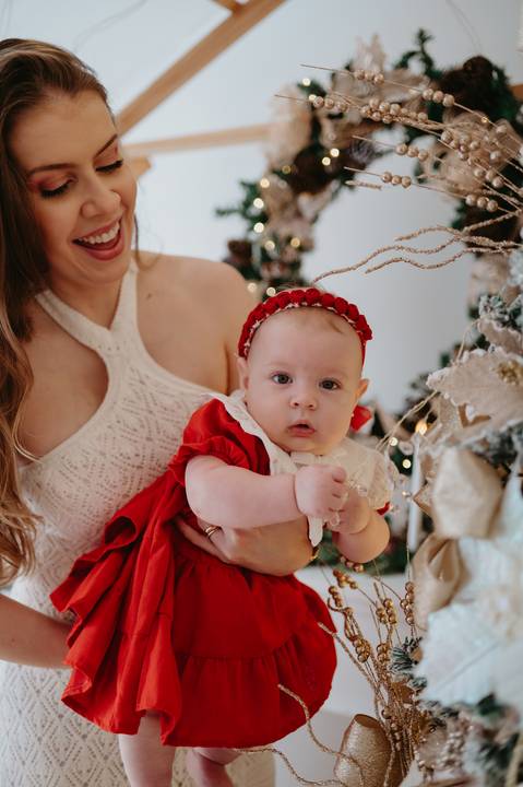 sessao de natal; ensaio de natal; sessão de natal campo grande ; mini sessao; fotos de natal; mini sessao natalina ; campo grande; fotografa em campo grande; sessao no estudio de natal ; franciele duailibi photography; cenario de natal; foto de bebe; '