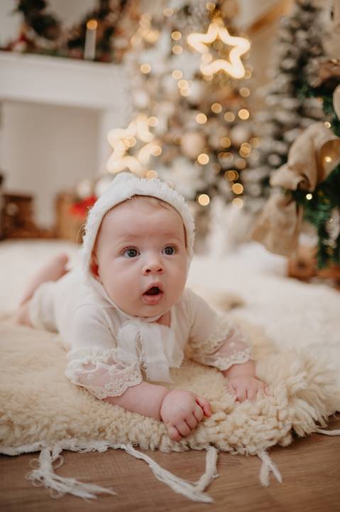 sessao de natal; ensaio de natal; sessão de natal campo grande ; mini sessao; fotos de natal; mini sessao natalina ; campo grande; fotografa em campo grande; sessao no estudio de natal ; franciele duailibi photography; cenario de natal; foto de bebe; '