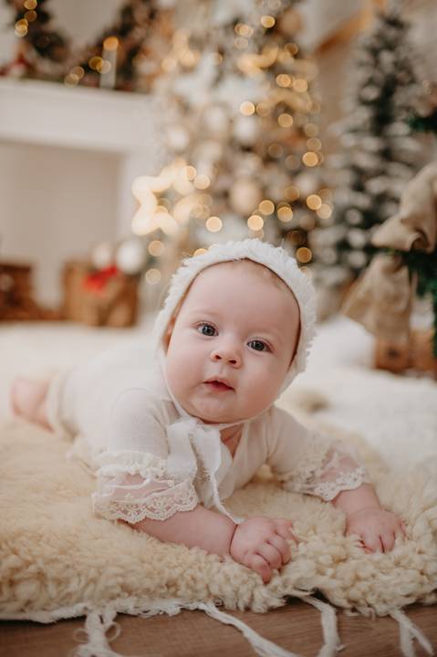 sessao de natal; ensaio de natal; sessão de natal campo grande ; mini sessao; fotos de natal; mini sessao natalina ; campo grande; fotografa em campo grande; sessao no estudio de natal ; franciele duailibi photography; cenario de natal; foto de bebe; '