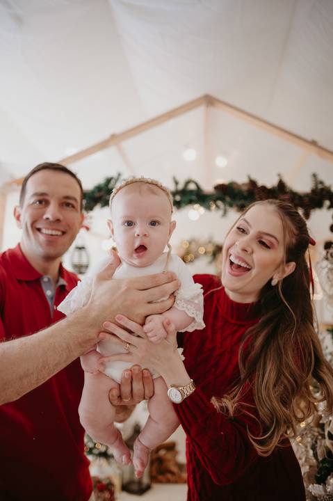 sessao de natal; ensaio de natal; sessão de natal campo grande ; mini sessao; fotos de natal; mini sessao natalina ; campo grande; fotografa em campo grande; sessao no estudio de natal ; franciele duailibi photography; cenario de natal; foto de bebe; '
