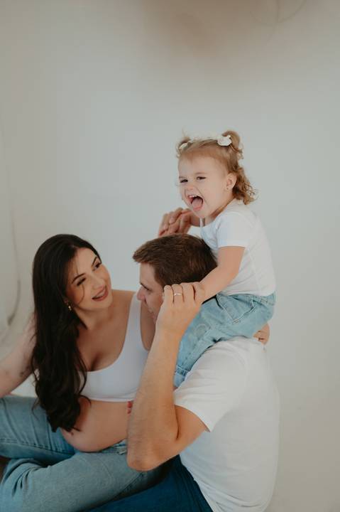 ensaio de gestante; fotos de gravida estudio ; estudio de fotos em campo grande; fotos fran duailibi; fotografa campo grande; fotografo de gestante; ensaio gravida; ensaio criativo gestante; fotos de gravida;'