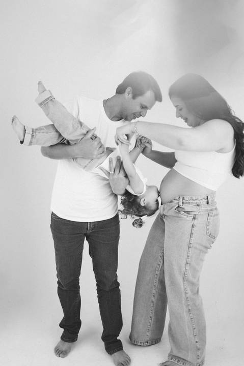 ensaio de gestante; fotos de gravida estudio ; estudio de fotos em campo grande; fotos fran duailibi; fotografa campo grande; fotografo de gestante; ensaio gravida; ensaio criativo gestante; fotos de gravida;'