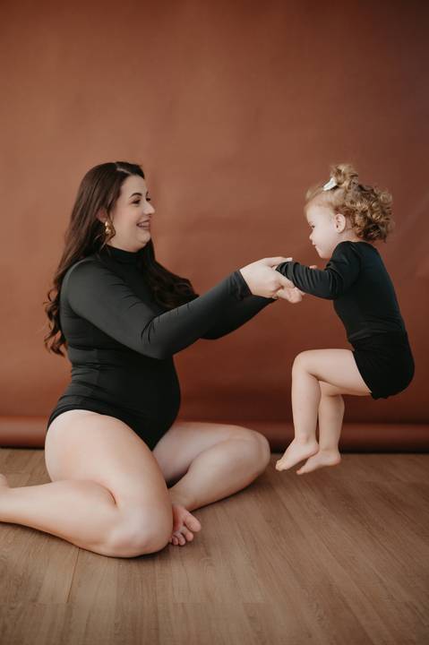 ensaio de gestante; fotos de gravida estudio ; estudio de fotos em campo grande; fotos fran duailibi; fotografa campo grande; fotografo de gestante; ensaio gravida; ensaio criativo gestante; fotos de gravida;'