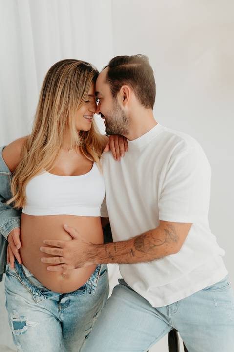 ensaio de gestante; fotos de gravida estudio ; estudio de fotos em campo grande; fotos fran duailibi; fotografa campo grande; fotografo de gestante; ensaio gravida; ensaio criativo gestante; fotos de gravida;'