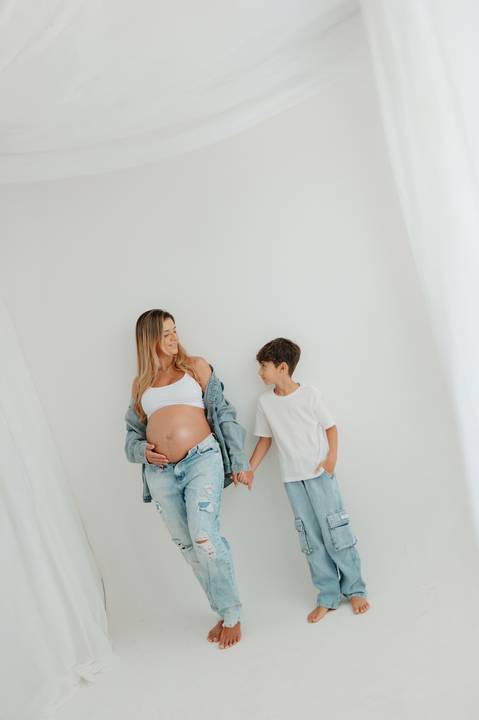 ensaio de gestante; fotos de gravida estudio ; estudio de fotos em campo grande; fotos fran duailibi; fotografa campo grande; fotografo de gestante; ensaio gravida; ensaio criativo gestante; fotos de gravida;'