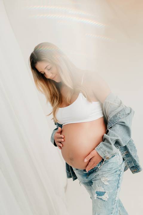ensaio de gestante; fotos de gravida estudio ; estudio de fotos em campo grande; fotos fran duailibi; fotografa campo grande; fotografo de gestante; ensaio gravida; ensaio criativo gestante; fotos de gravida;'
