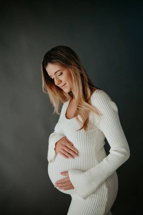 ensaio de gestante; fotos de gravida estudio ; estudio de fotos em campo grande; fotos fran duailibi; fotografa campo grande; fotografo de gestante; ensaio gravida; ensaio criativo gestante; fotos de gravida;'