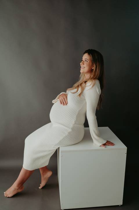 ensaio de gestante; fotos de gravida estudio ; estudio de fotos em campo grande; fotos fran duailibi; fotografa campo grande; fotografo de gestante; ensaio gravida; ensaio criativo gestante; fotos de gravida;'