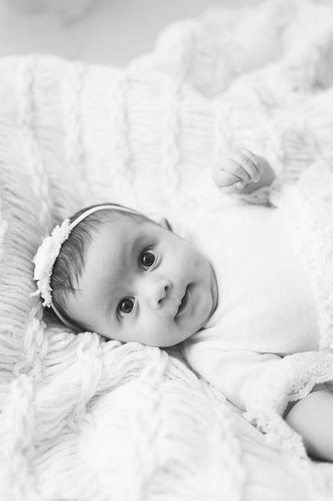 ensaio bebe menina 3 meses no estudio, estilo boho, ensaio pinterest; fotos em familia no estudio; estudio em campo grande; bebe menina; ensaio de criança; franciele duailibi fotografia'