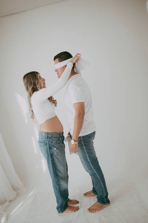 #ensaiorevelação ; franciele duailibi ; fotografo em campo grande; fotos revelação sexo do bebe; ensaio de gravida em campo grande; ; maternidade campo grande; fotografo de gravida; surpresa de gravida, revelação com tinta, surpresa com tinta'