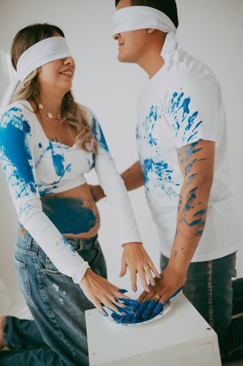 #ensaiorevelação ; franciele duailibi ; fotografo em campo grande; fotos revelação sexo do bebe; ensaio de gravida em campo grande; ; maternidade campo grande; fotografo de gravida; surpresa de gravida, revelação com tinta, surpresa com tinta'