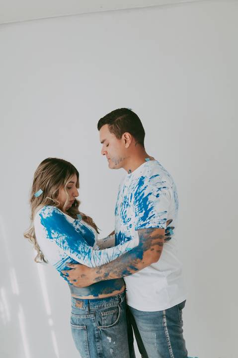 #ensaiorevelação ; franciele duailibi ; fotografo em campo grande; fotos revelação sexo do bebe; ensaio de gravida em campo grande; ; maternidade campo grande; fotografo de gravida; surpresa de gravida, revelação com tinta, surpresa com tinta'