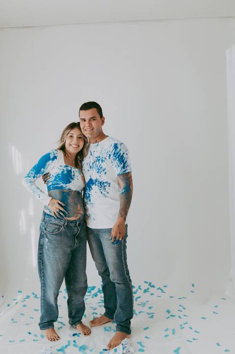 #ensaiorevelação ; franciele duailibi ; fotografo em campo grande; fotos revelação sexo do bebe; ensaio de gravida em campo grande; ; maternidade campo grande; fotografo de gravida; surpresa de gravida, revelação com tinta, surpresa com tinta'