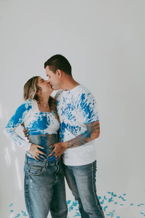 #ensaiorevelação ; franciele duailibi ; fotografo em campo grande; fotos revelação sexo do bebe; ensaio de gravida em campo grande; ; maternidade campo grande; fotografo de gravida; surpresa de gravida, revelação com tinta, surpresa com tinta'