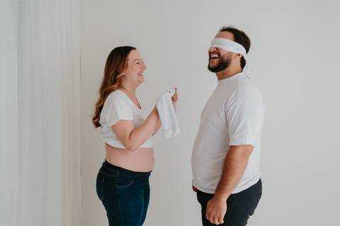 #ensaiorevelação ; franciele duailibi ; fotografo em campo grande; fotos revelação sexo do bebe; ensaio de gravida em campo grande; ; maternidade campo grande; fotografo de gravida; surpresa de gravida, revelação com tinta, surpresa com tinta'
