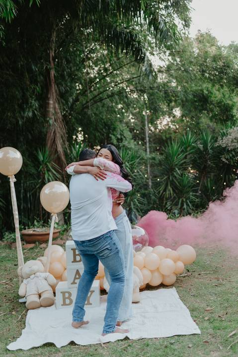 #ensaiorevelação ; franciele duailibi ; fotografo em campo grande; fotos revelação sexo do bebe; ensaio de gravida em campo grande; ; maternidade campo grande; fotografo de gravida; surpresa de gravida, revelação com tinta, surpresa com tinta'