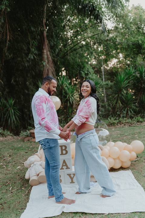 #ensaiorevelação ; franciele duailibi ; fotografo em campo grande; fotos revelação sexo do bebe; ensaio de gravida em campo grande; ; maternidade campo grande; fotografo de gravida; surpresa de gravida, revelação com tinta, surpresa com tinta'
