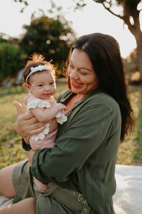 ensaio bebe menina 2 meses no estudio, estilo boho, ensaio pinterest; fotos em familia no estudio; estudio em campo grande; bebe menina; ensaio de criança; franciele duailibi fotografia; ensaio'