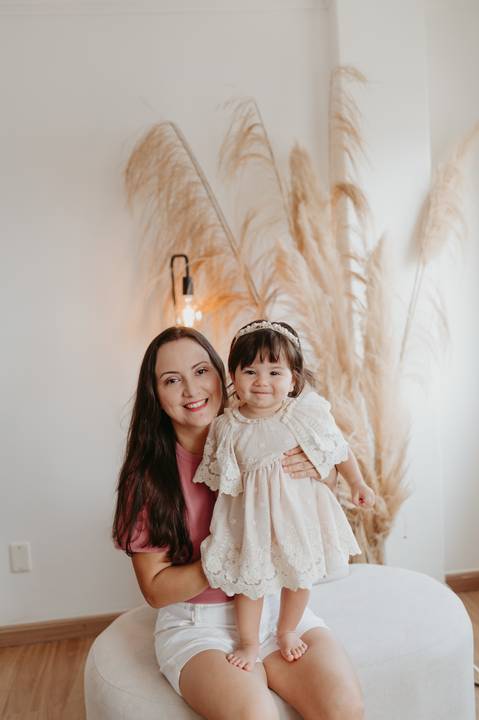franciele duailibi fotografia; fotografa campo grande;  fotografia de familia ; ensaio de bebe ; ensaio de bebe campo grande; ensaio 1 ano campo grande ; fotografo de criança; ensaio smash the cake; fotografo de bebe ; ensaio 1 aninho menina; estudio'