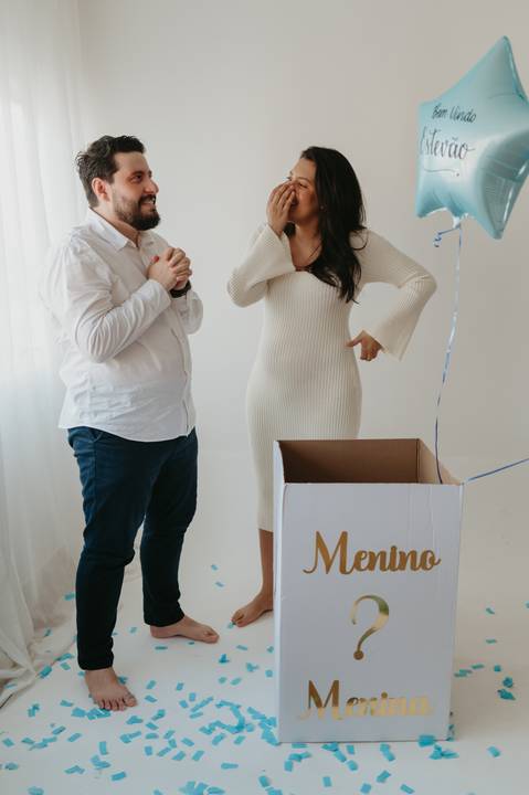 #ensaiorevelação ; franciele duailibi ; fotografo em campo grande; fotos revelação sexo do bebe; ensaio de gravida em campo grande; ; maternidade campo grande; fotografo de gravida; surpresa de gravida, revelação com balões, surpresa com baloes;  confete'