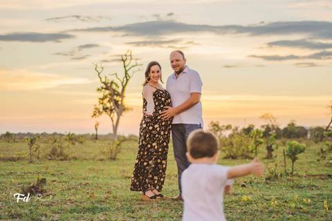 franciele duailibi photography; 
fotografia de gestante cg
fotografia de parto campo grande;
fotografia de gravida;
maternidade;  gravida em campo grande
fotos de nascimento;
franciele duailibi;
fotografo de parto cg; ensaio externo gravida cg'