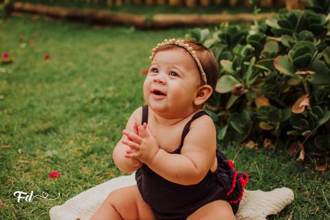 ensaio de acompanhamento de bebe; ensaio fotografico campo grande ; fotografo em campo grande; franciele duailibi photography; acompanhamento de bebe ; ensaio floricultura; campo grande ms ;  campo grande ; franciele duailibi; ensaio floricultura'