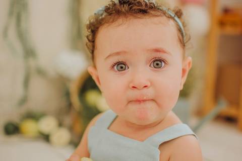 mini sessão; ensaio infantil; sessao limao; ensaio limaozinho; sessao limao ;sessao com frutinhas; fotos com limao; fotografa campo grande; fotos de bebes; maternidade; campo grande; mini ensaio; acompanhamento de bebe, introducao alimentar'