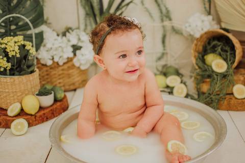 mini sessão; ensaio infantil; sessao limao; ensaio limaozinho; sessao limao ;sessao com frutinhas; fotos com limao; fotografa campo grande; fotos de bebes; maternidade; campo grande; mini ensaio; acompanhamento de bebe, introducao alimentar'