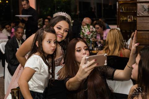 Festa de 15 anos - Eletromar eventos - Florianopolis - Ingleses - norte da ilha - neri ribeiro fotografia'