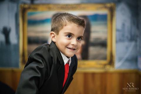 Manuela 15 anos - Frente da Mesa - Avante - Santo Antônio de Lisboa - Florianópolis - Floripa - Vestido vermelho 15 anos'